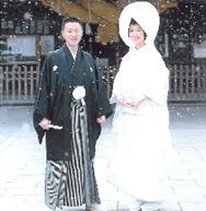 本田 俊司 様 ＆ 美野 様

式場 博多百年蔵