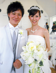 得永 泰志 様 ＆ 理奈 様

式場 アールイズグアム